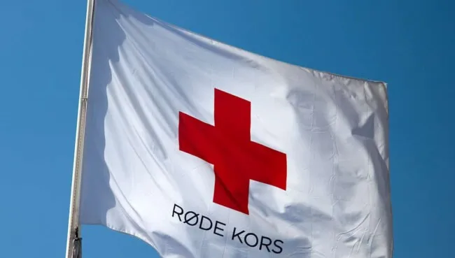 flag_foto-miriam-nielsen Red cross flag for quote to Kontainer